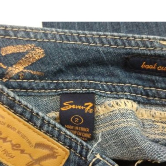 Seven 7 Size 2 Dark Wash Low Rise Boot Cut Jeans - Picture 5 of 6